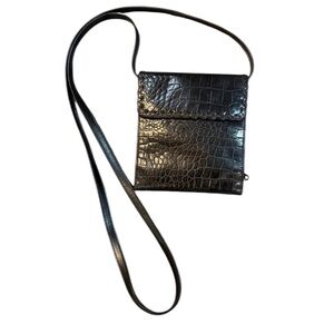 Amanda Smith Black Croc-Embossed‎ Leather Crossbody Wallet Bag